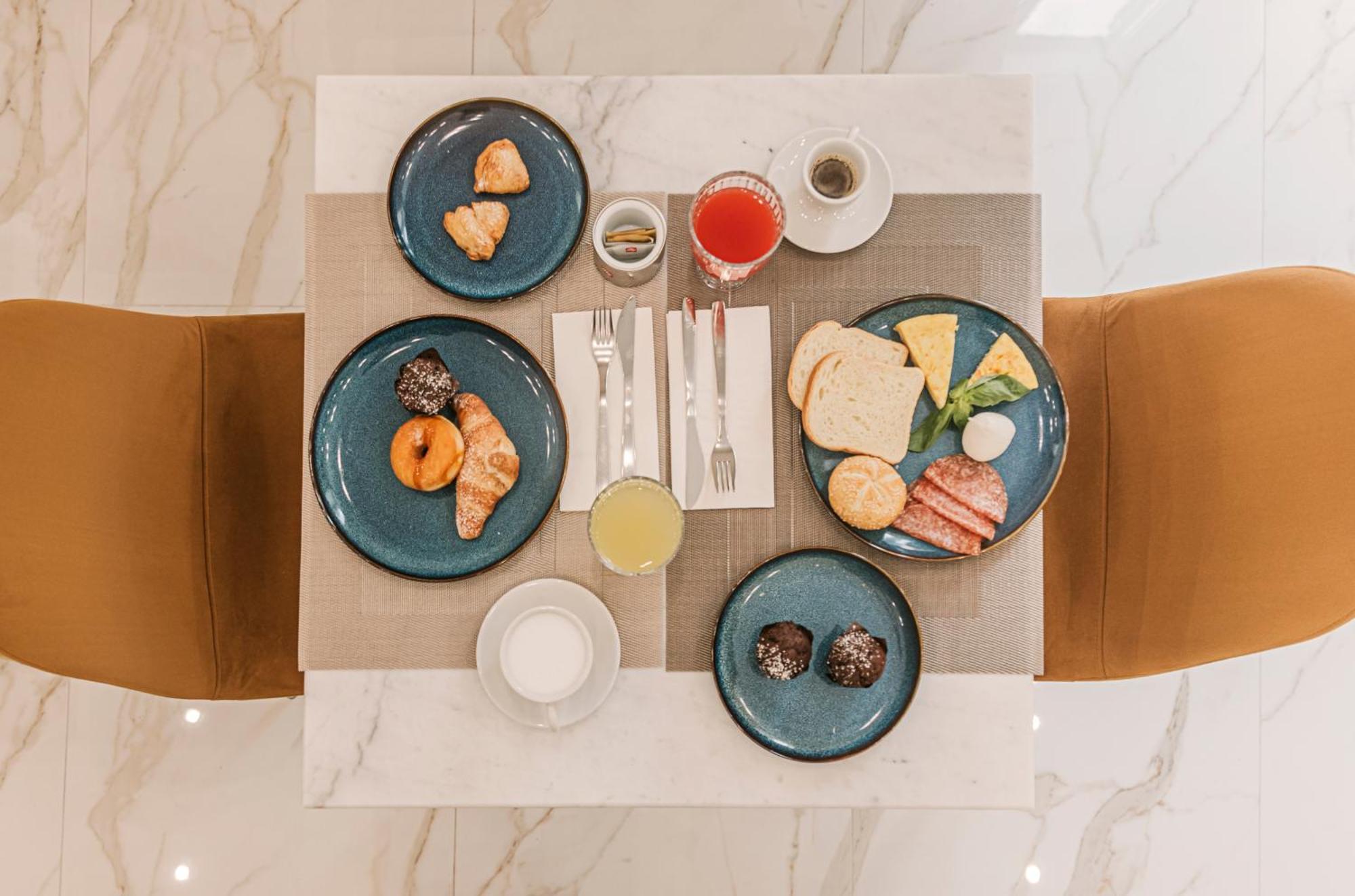 Gentile Suite & Spa Vomero Naples Exterior photo